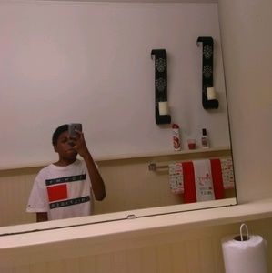 Meet your Posher, Zay